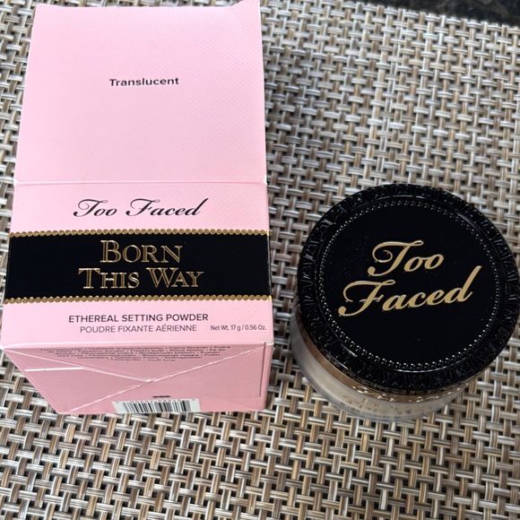 Too Faced Born This Way Ethereal Setting Powder - Translucent New - Picture 1 of 2